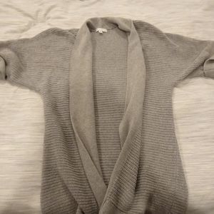 Gap open, short sleeve knit sweater